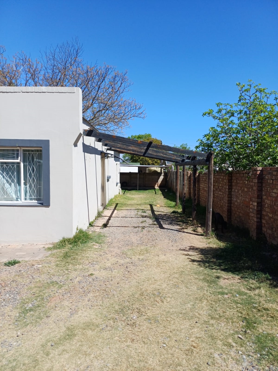 To Let 1 Bedroom Property for Rent in Top Town Eastern Cape